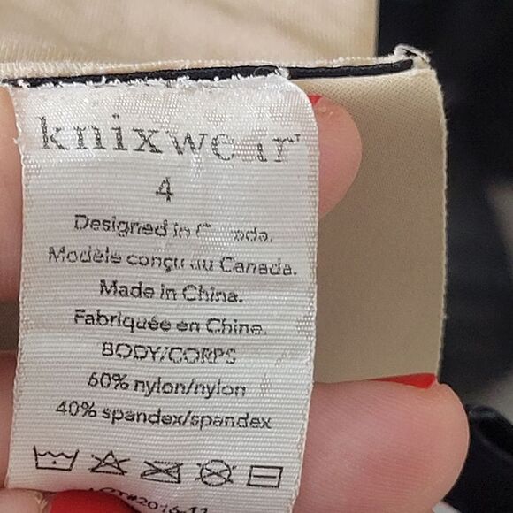 Knix reversible Evolution comfort wireless bra size 4 32D, 34C,34D - Picture 3 of 5